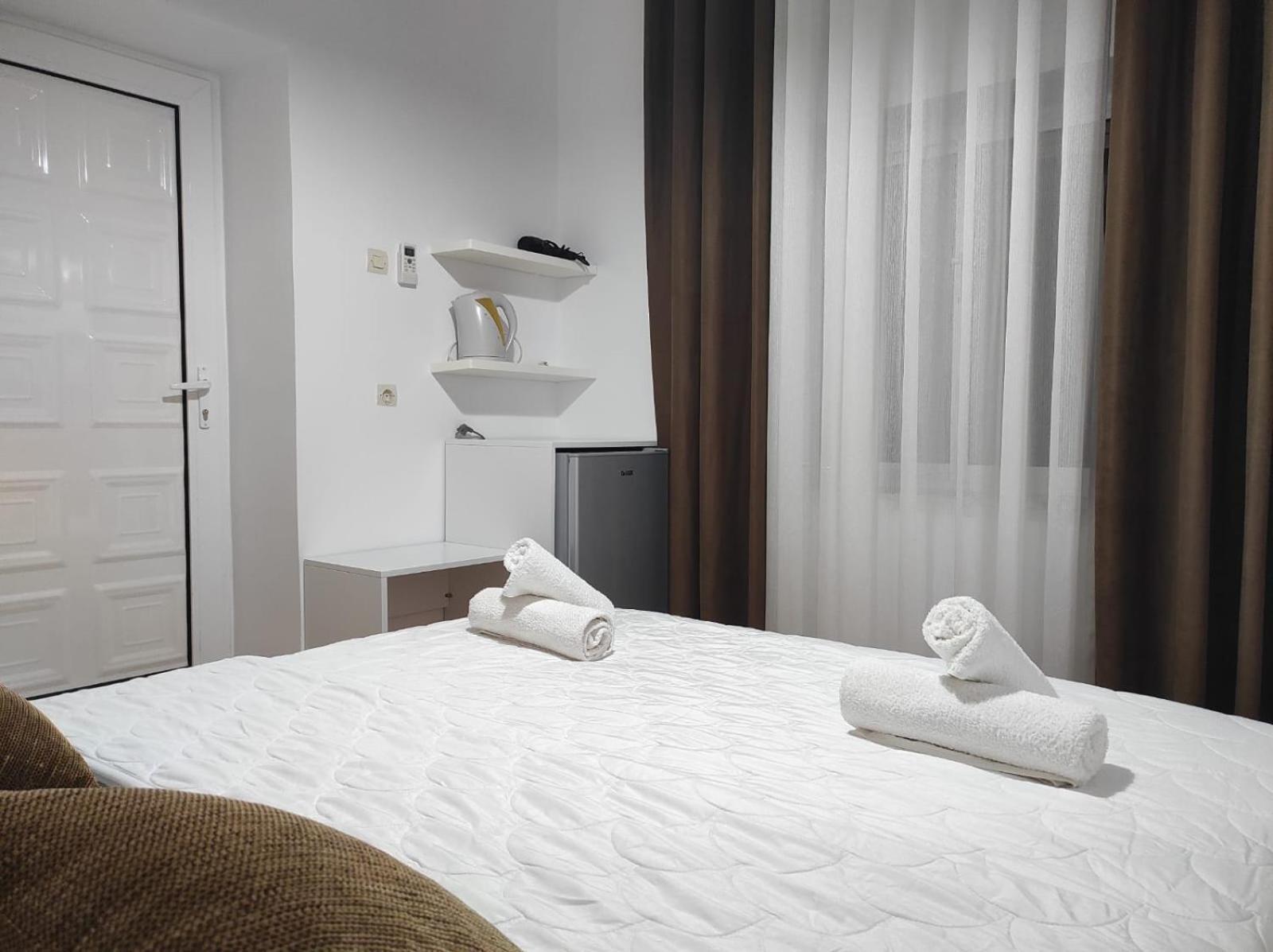 Four Seasons Apartments クサミル エクステリア 写真